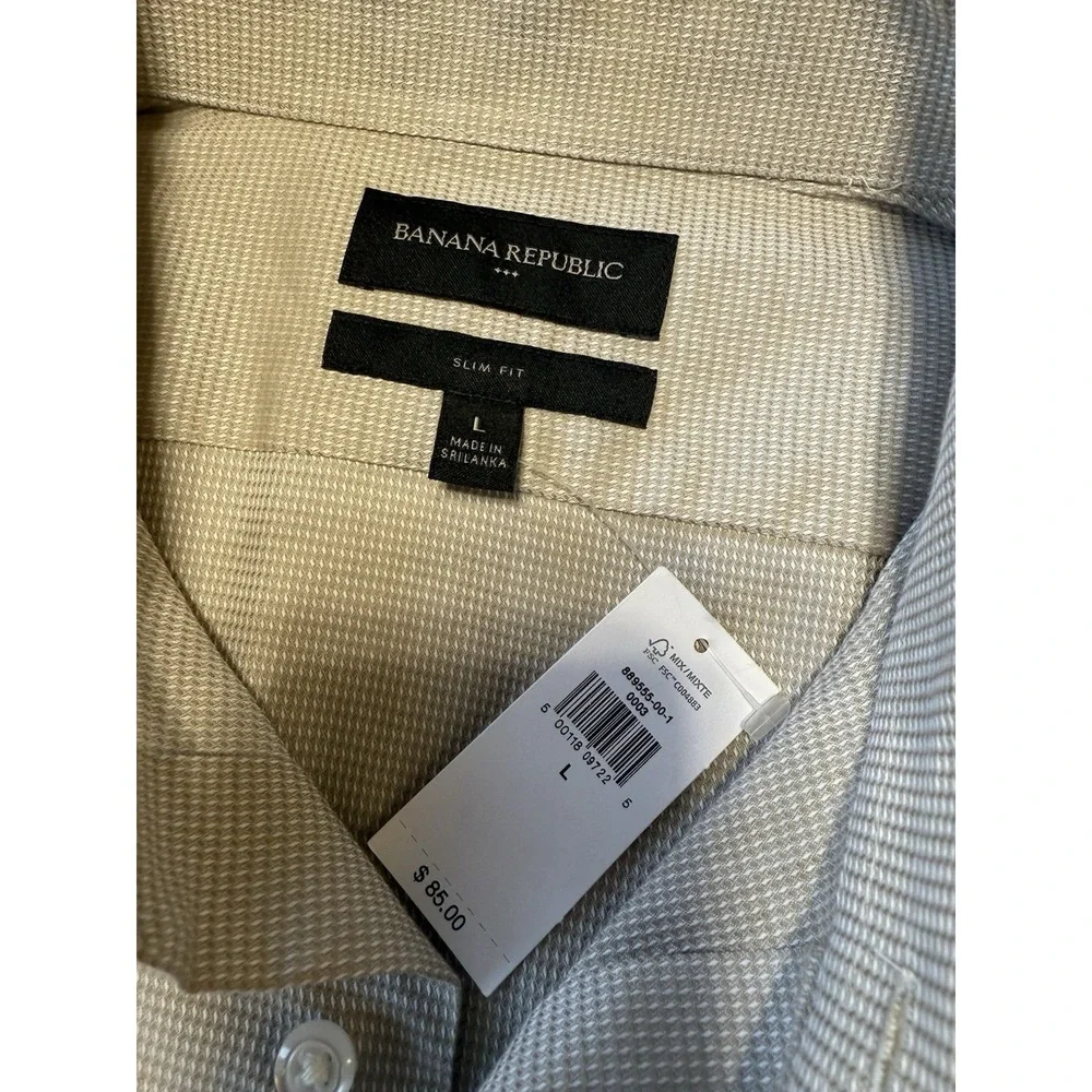 NWT Banana Republic Slim Fit Button Down Long‎ Sleeve Dress Shirt Cream Size L